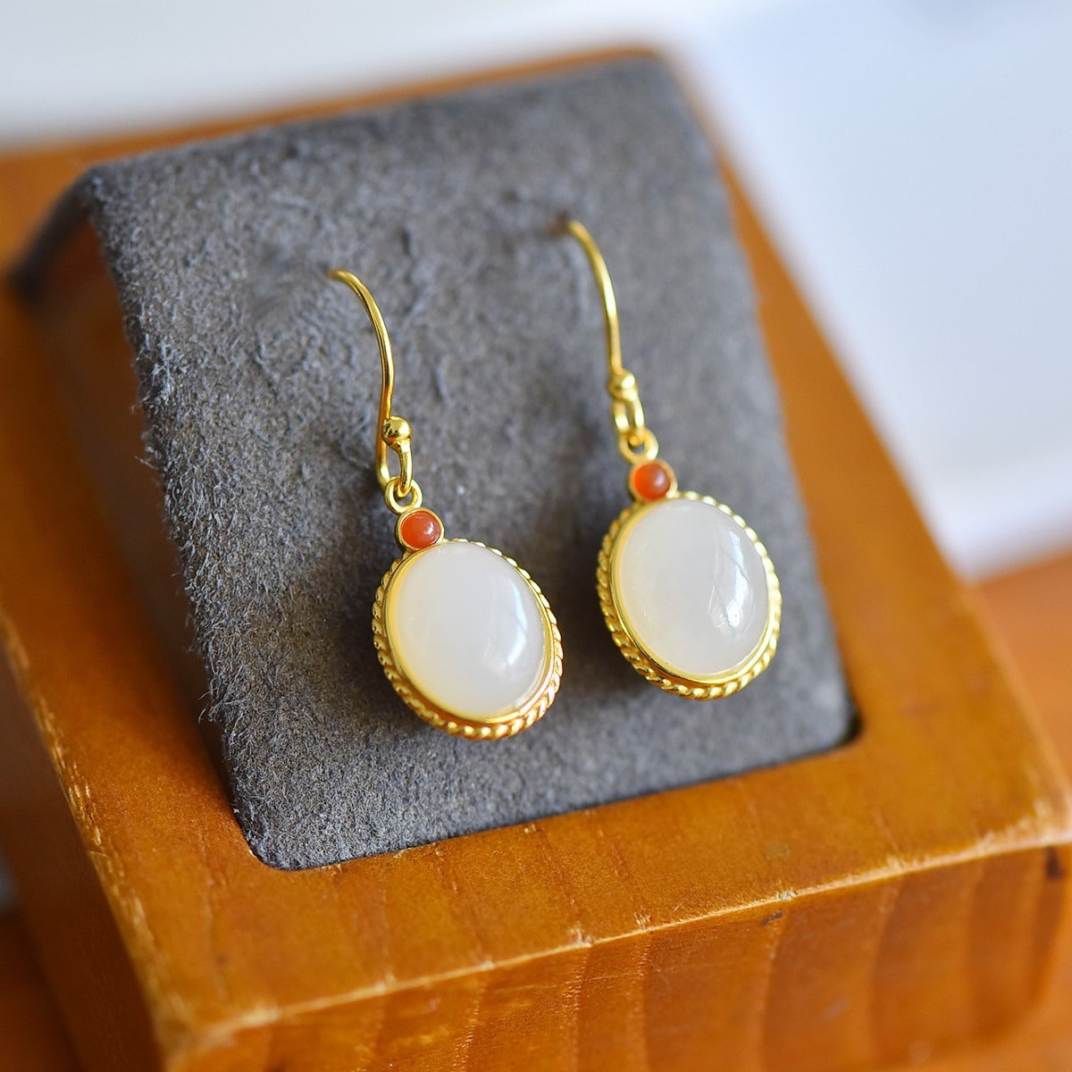 s925 silver-set Hetian jade Qinghai material with Southern red agate Jadeite Earrings · Size 8×10