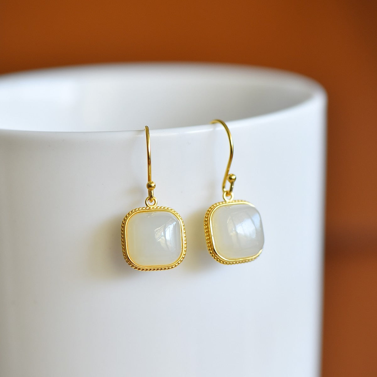 s925 silver-set Hetian jade square domed design plain silver Jadeite Earrings · Size 8×8