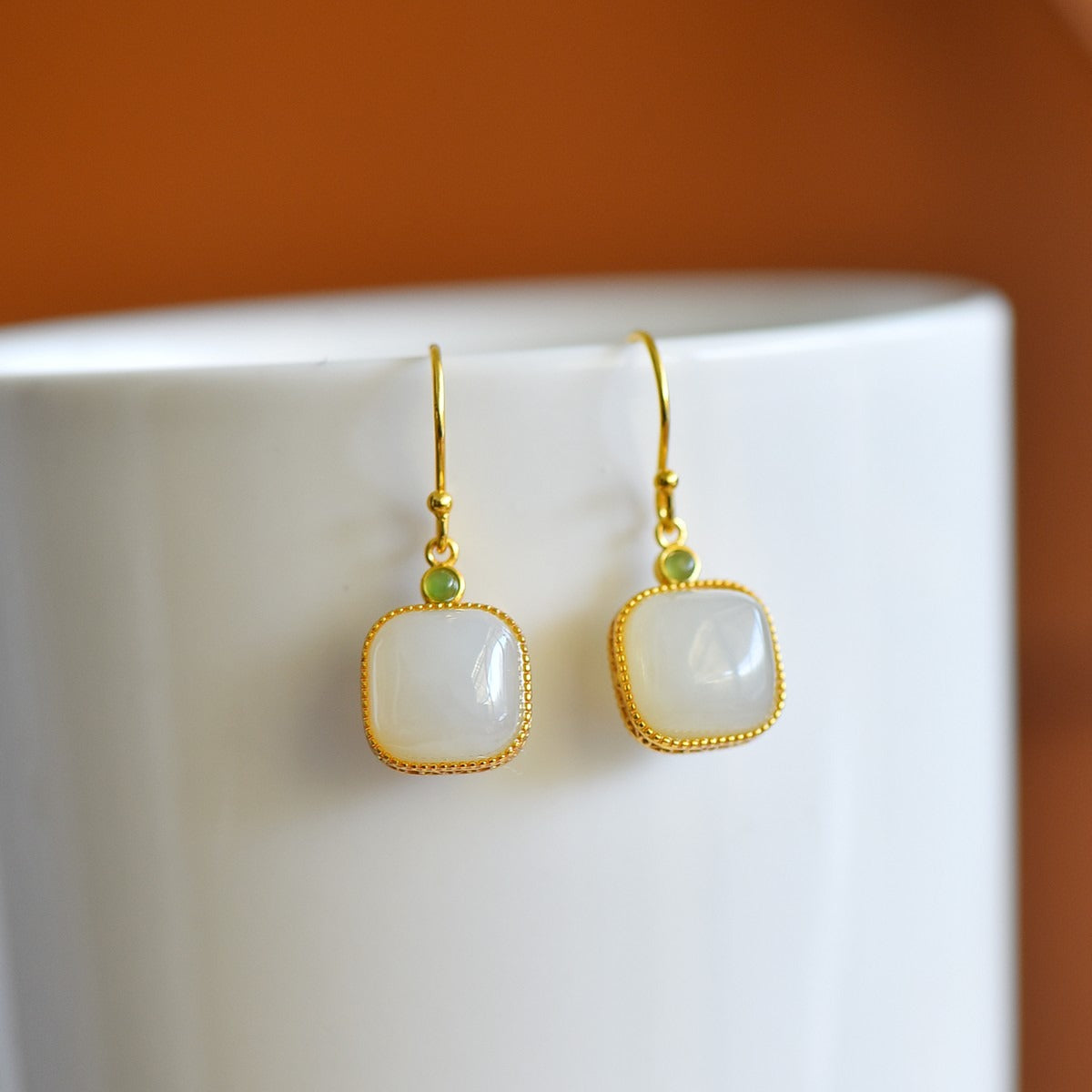 s925 silver-set Hetian jade square domed design Jadeite Earrings · Size 8×8