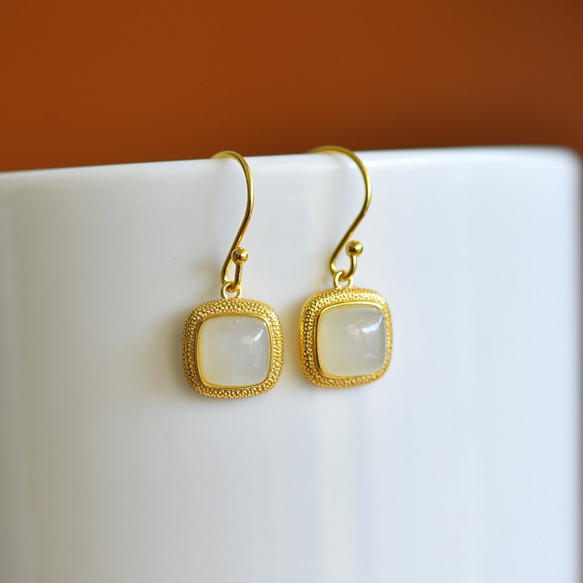 s925 silver-set Hetian jade square domed design plain silver Jadeite Earrings · Size 7×7