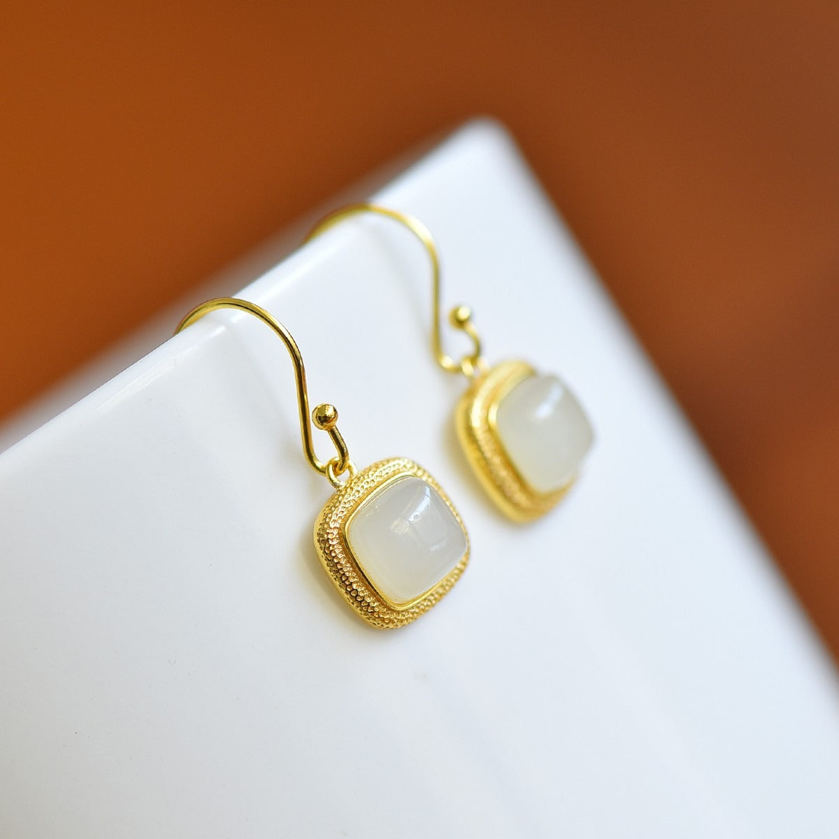 s925 silver-set Hetian jade square domed design plain silver Jadeite Earrings · Size 7×7
