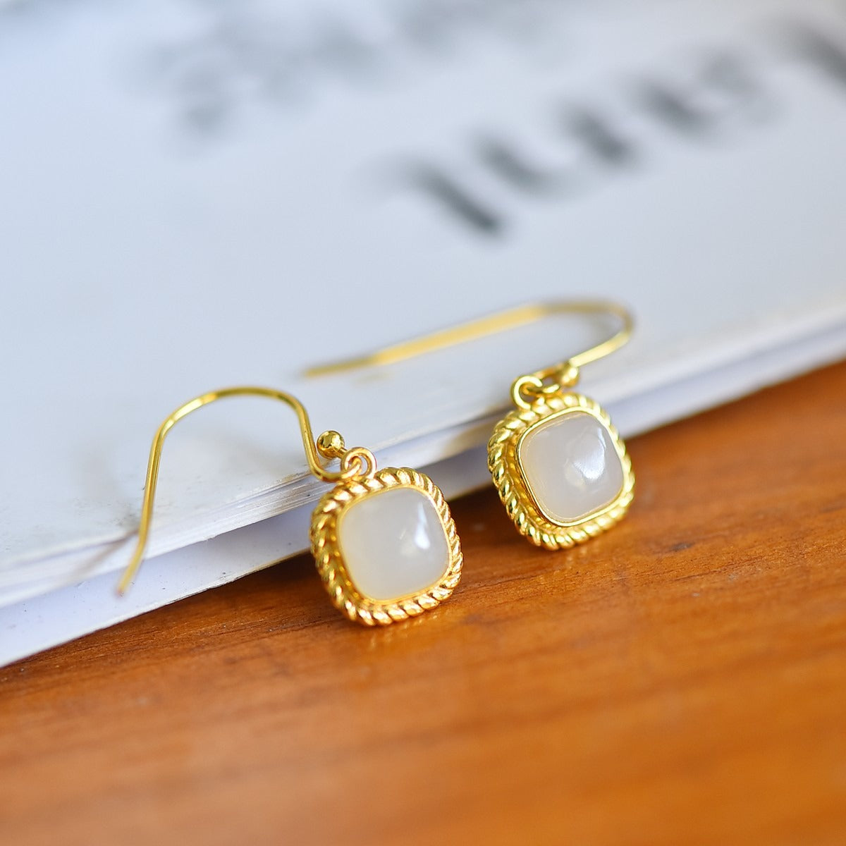 s925 silver-set Hetian jade square domed design plain silver Jadeite Earrings · Size 6×6