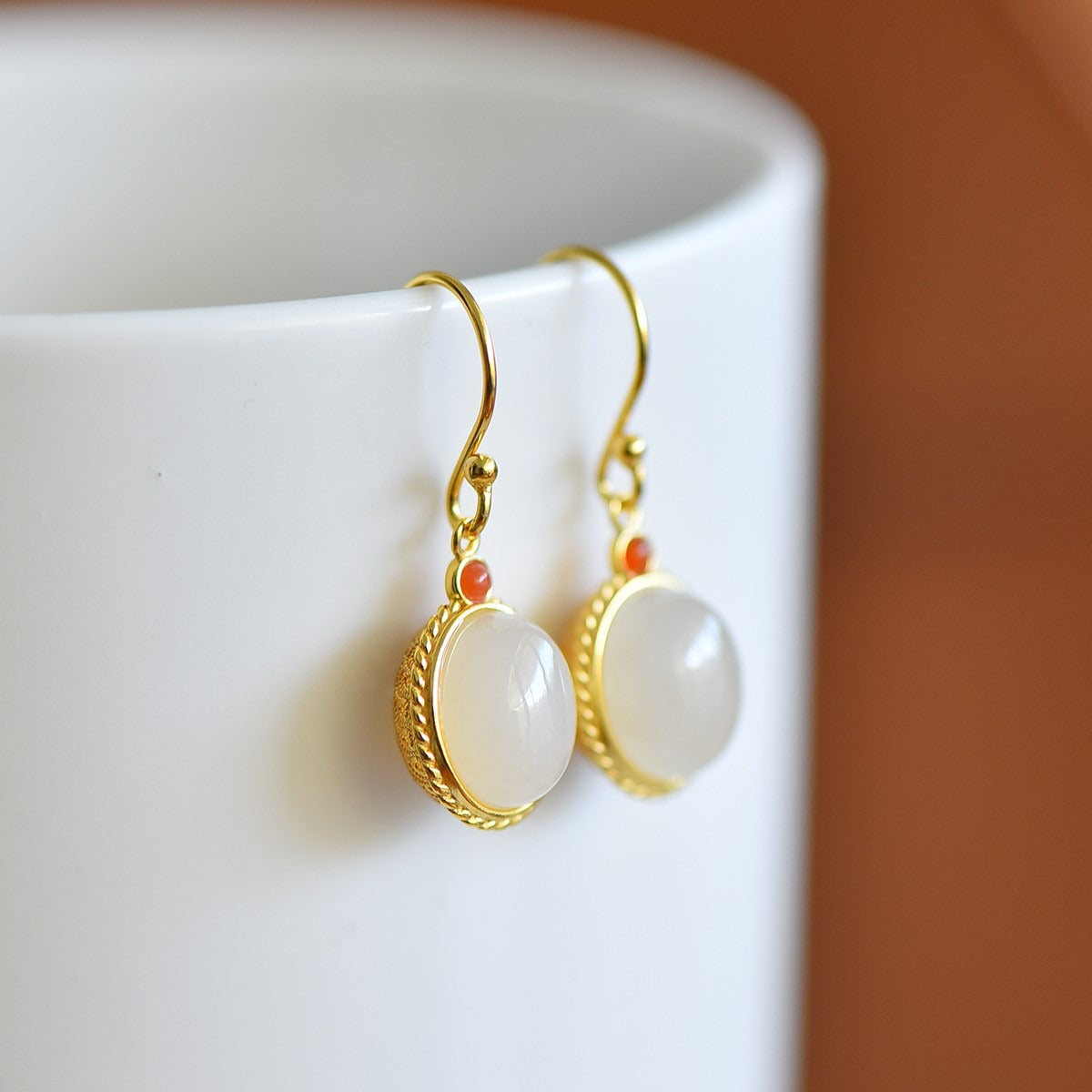 s925 silver-set Hetian jade Qinghai material with Southern red agate Jadeite Earrings · Size 8×10