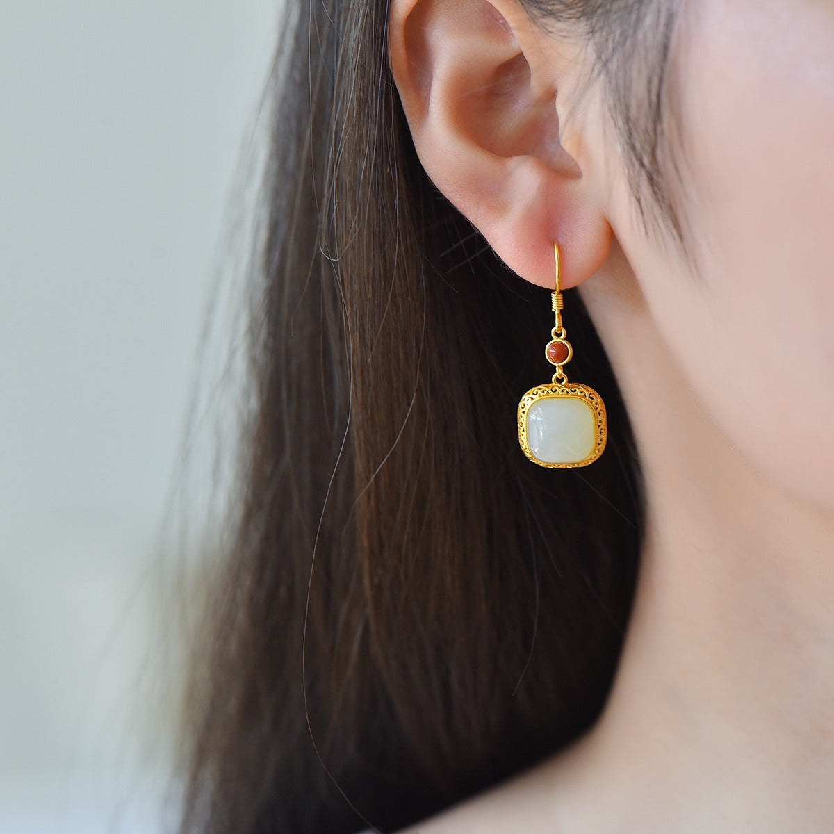 s925 silver-set Hetian jade square domed design with Southern red agate Jadeite Earrings · Size 10×10